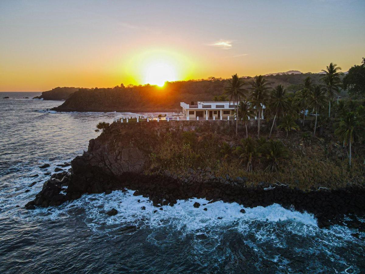 Paradise Surf Hotel San Miguel Exterior photo